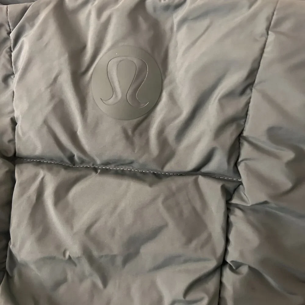 lululemon athletica Green Puffer Coat - Picture 4 of 5